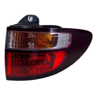 Фонарь задний TOYOTA ESTIMA 99-06 прав SAT